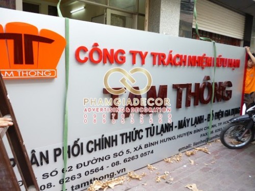 Làm bảng hiệu công ty chuyên nghiệp tại HCM