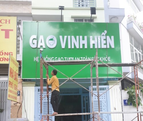 Bảng hiệu Aluminium