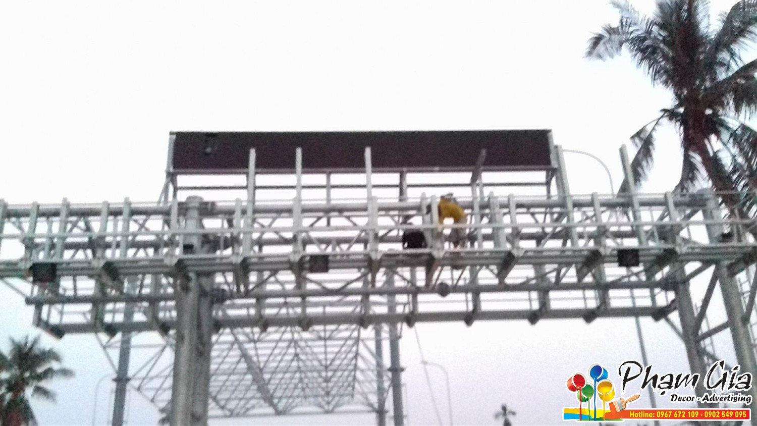 bang quang bao led gia re