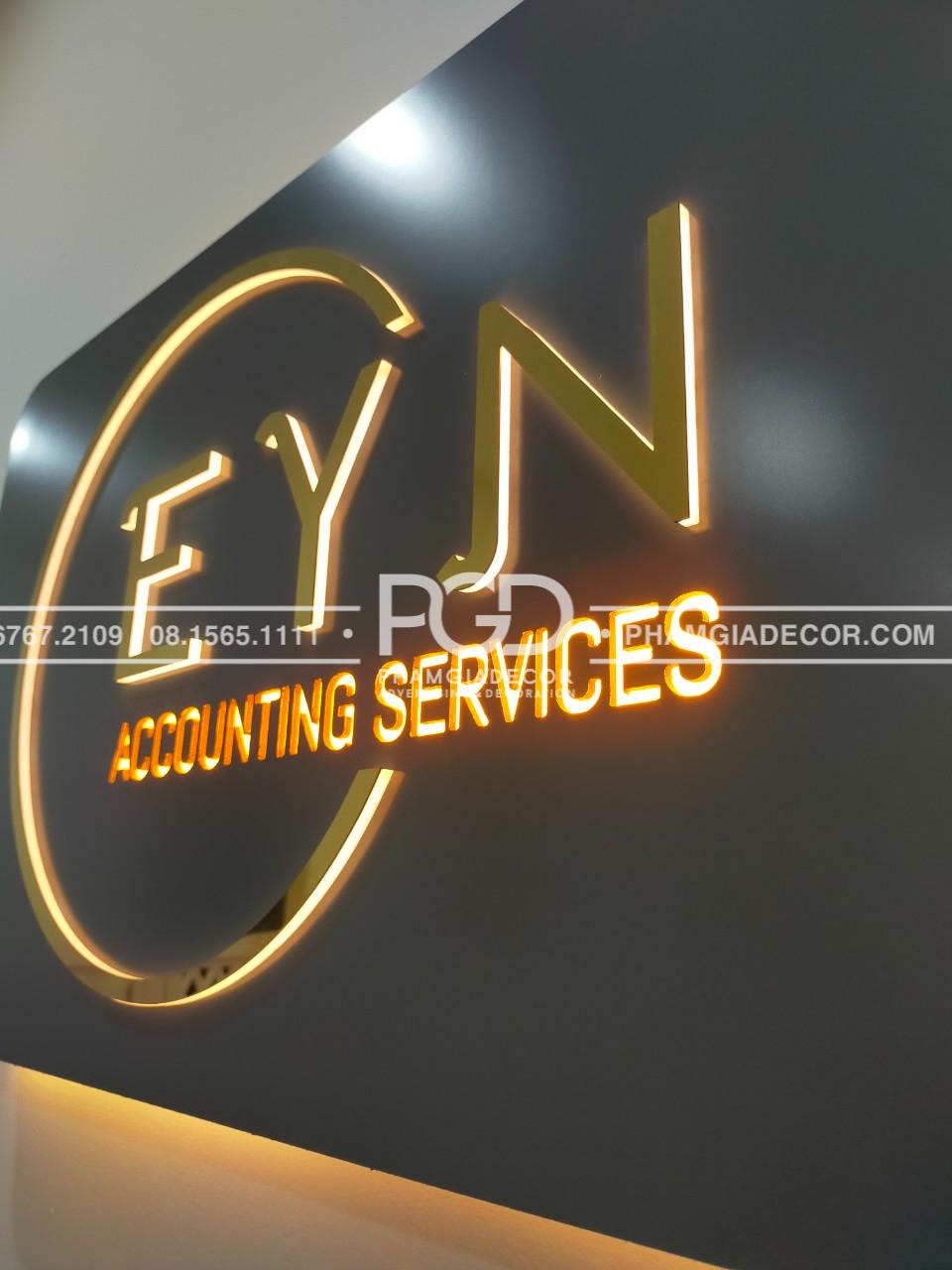 logo quay le tan