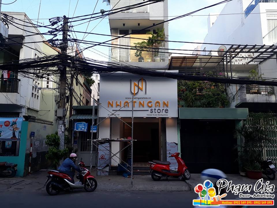 làm biển hiệu quảng cáo