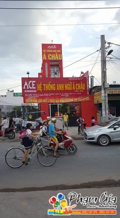 lam bien quang cao