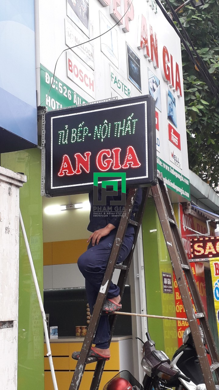 hop den led nhay dep